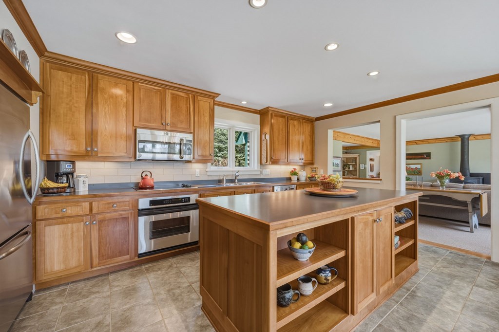 4017 Peninsula Players Rd