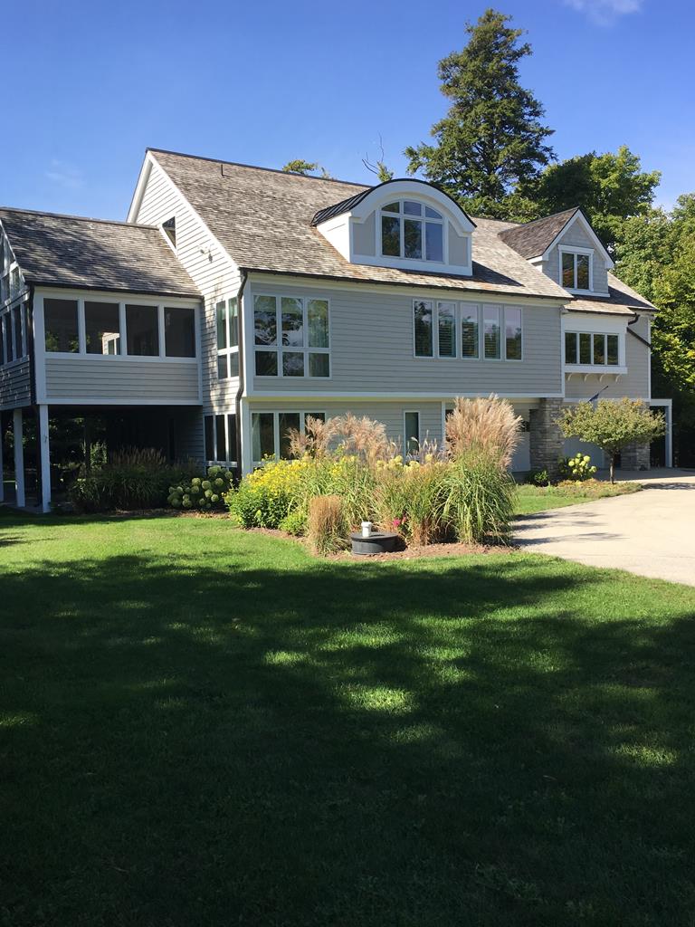 10525 Stock Ln