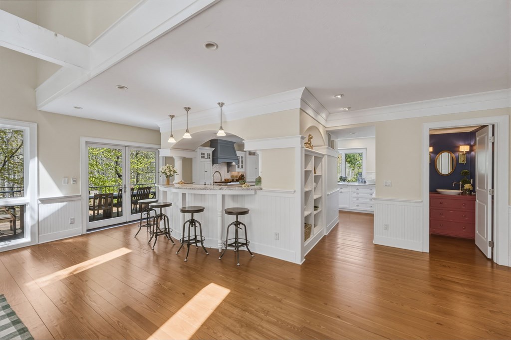 10525 Stock Ln
