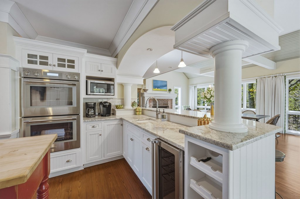 10525 Stock Ln