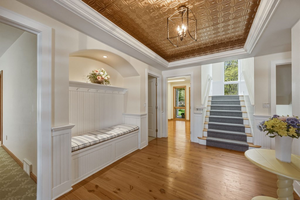 10525 Stock Ln