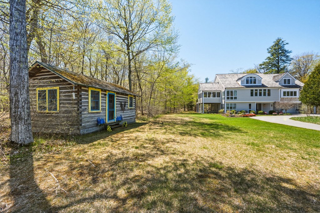 10525 Stock Ln