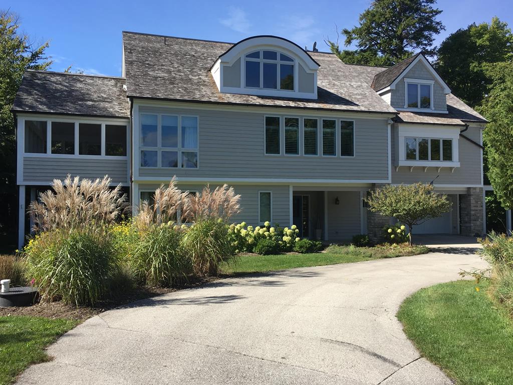 10525 Stock Ln