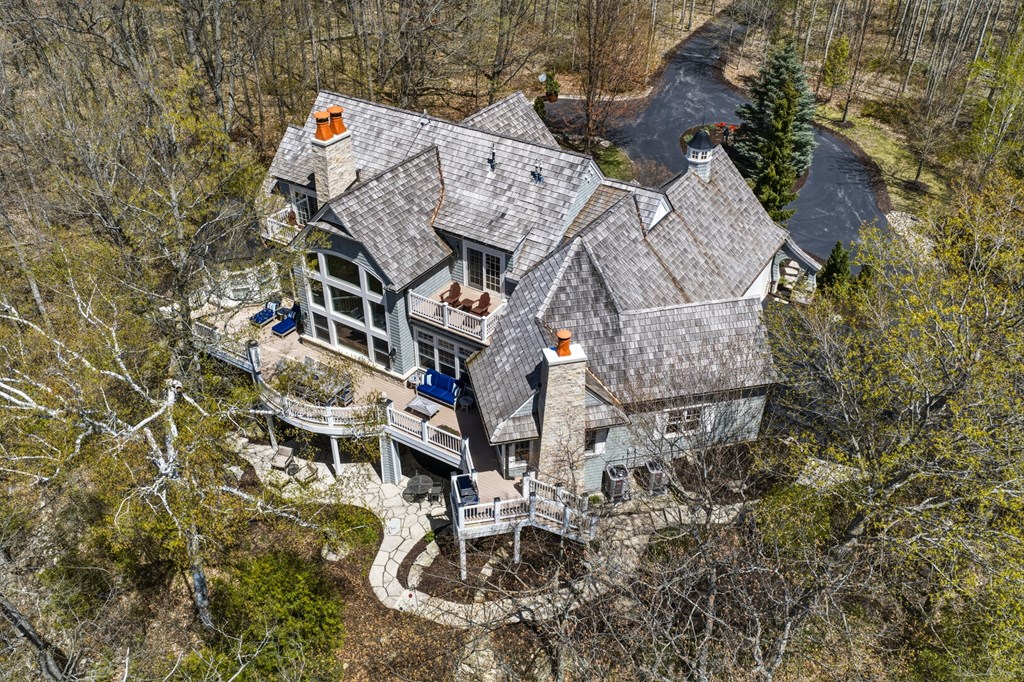 9135 Gibraltar Bluff Rd