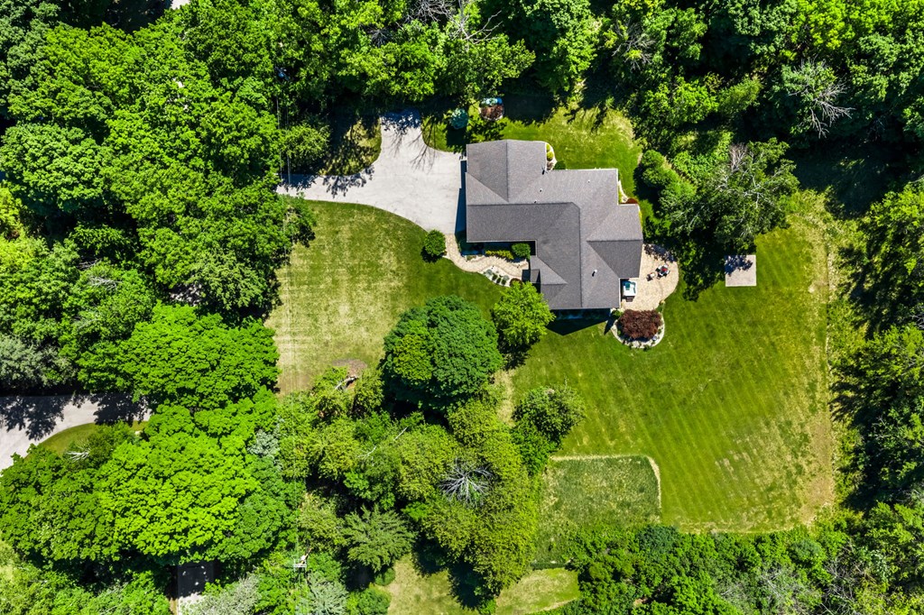 4231 Cottage Row Rd