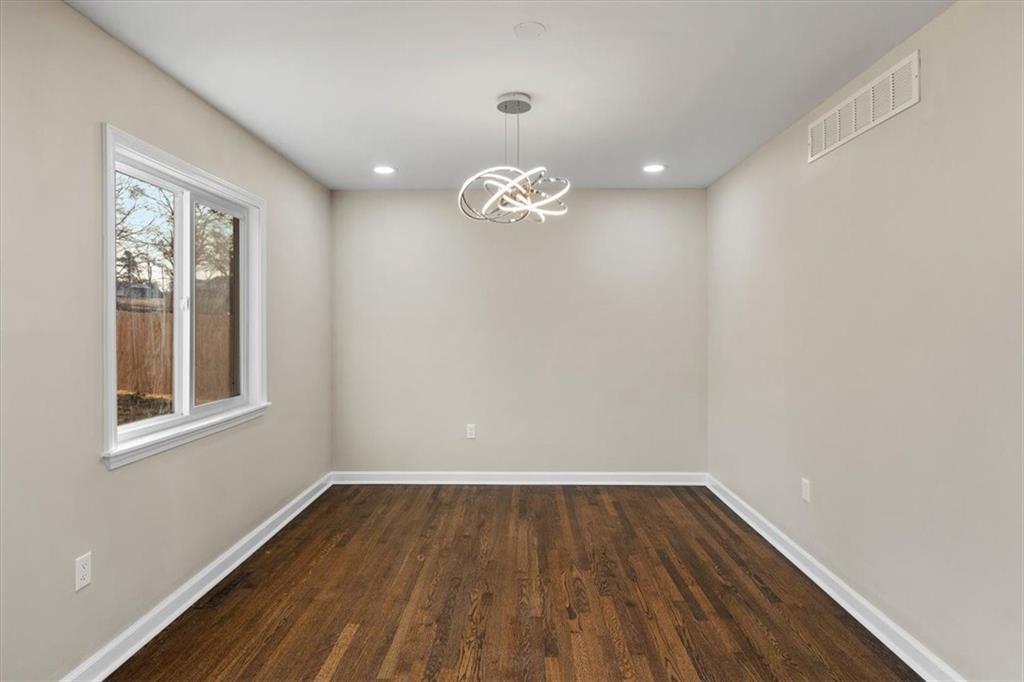 3229 N 37th Street