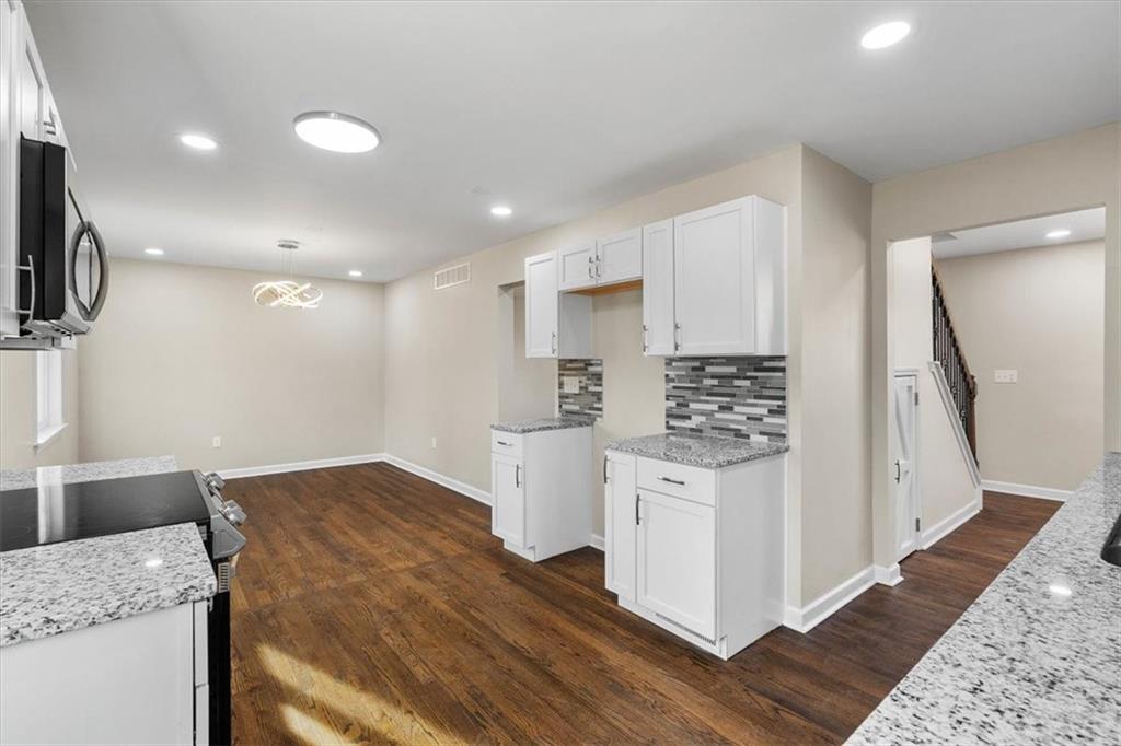 3229 N 37th Street