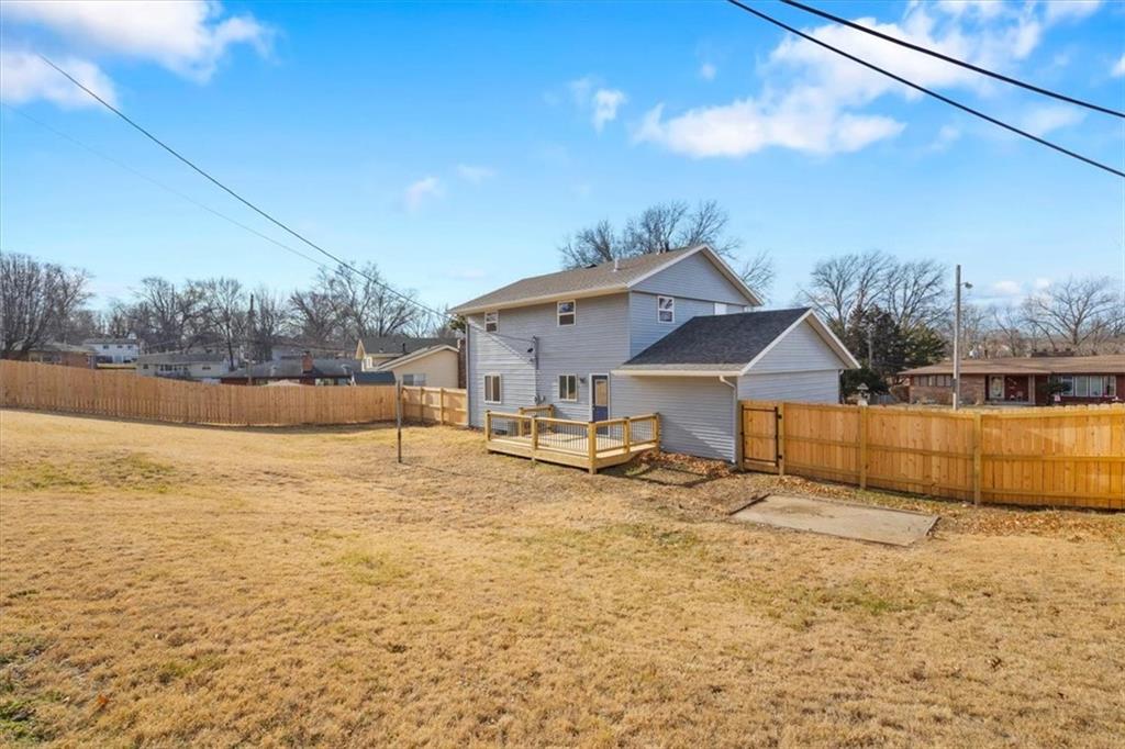 3229 N 37th Street