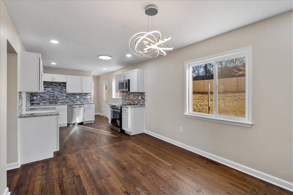3229 N 37th Street