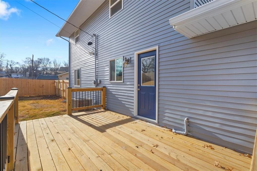 3229 N 37th Street