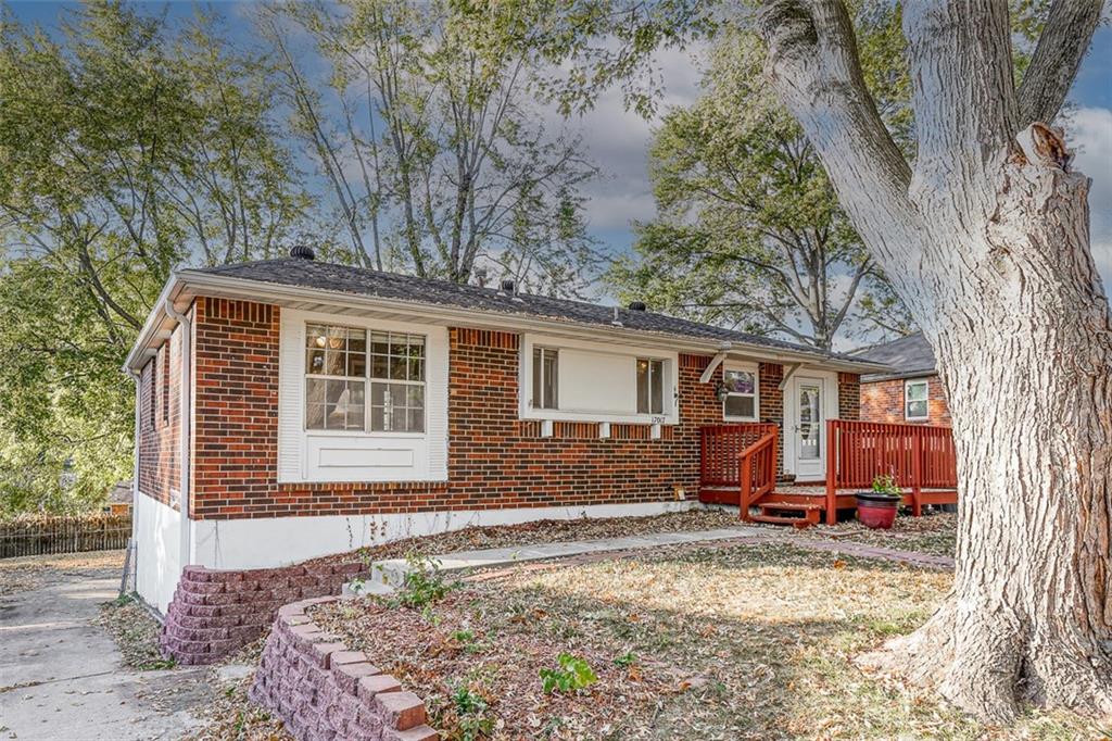 17017 E Hart Avenue