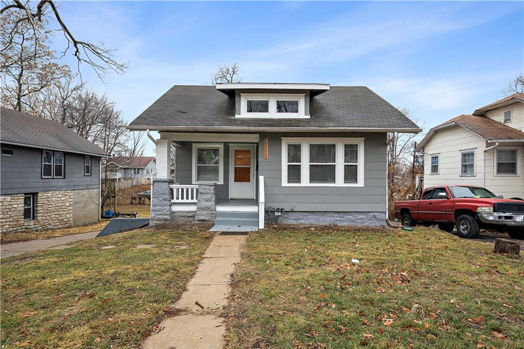 5032 MICHIGAN Avenue