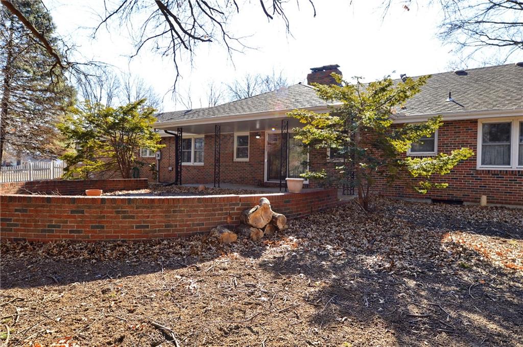 3729 S Blue Ridge Boulevard