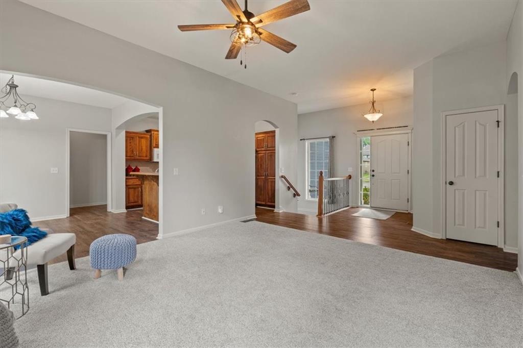16914 Cross Creek Drive