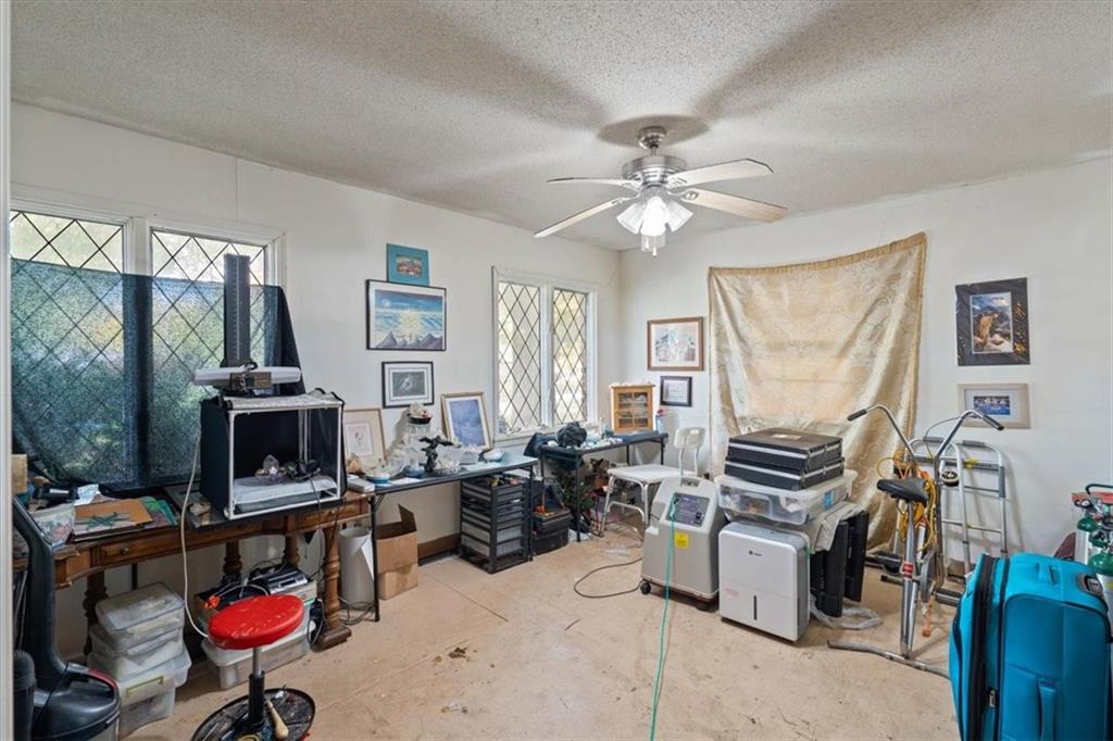 8641 Broadmoor Street