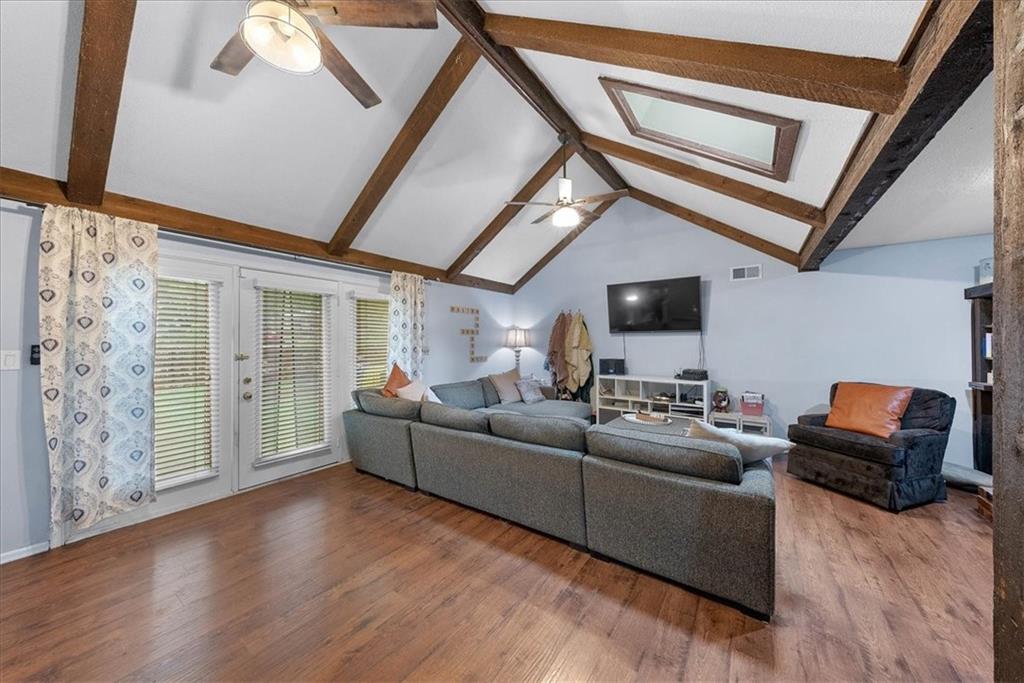 301 S Meadowbrook Lane