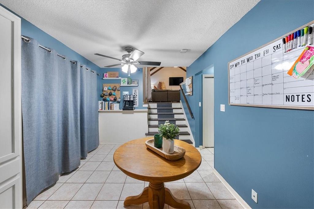 301 S Meadowbrook Lane