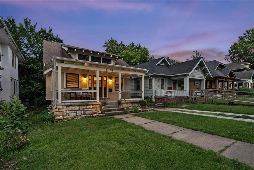 5625 Lydia Avenue