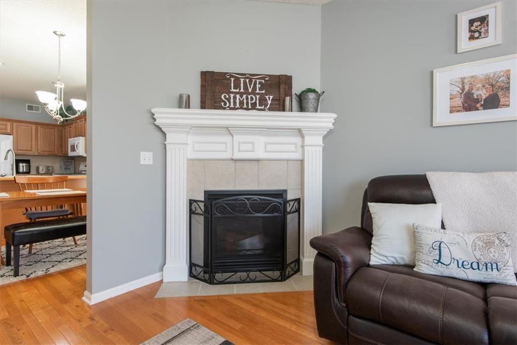 1213 N 131st Terrace