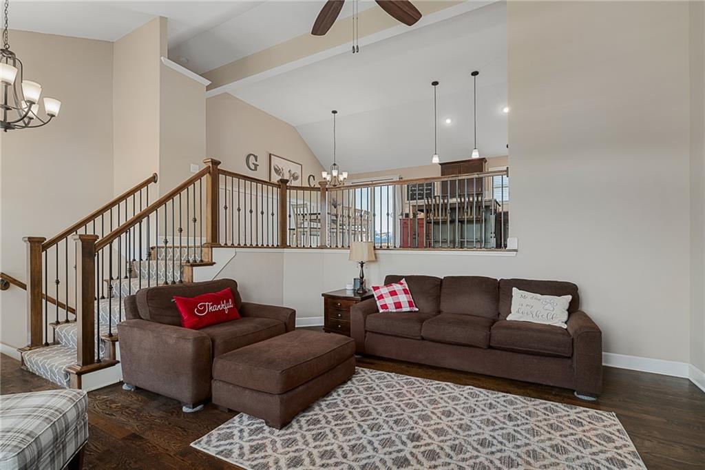 1103 Papaw Lane