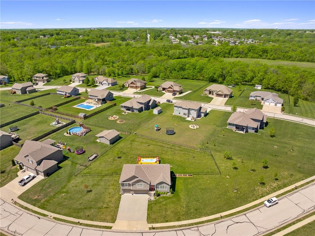 1103 Papaw Lane