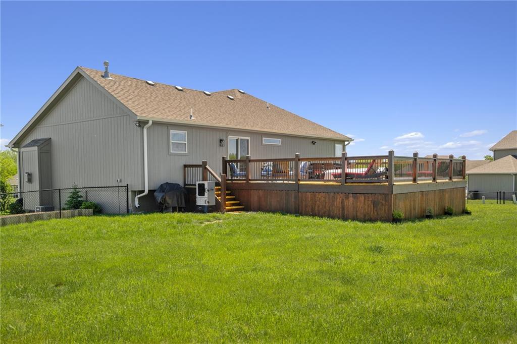 1103 Papaw Lane