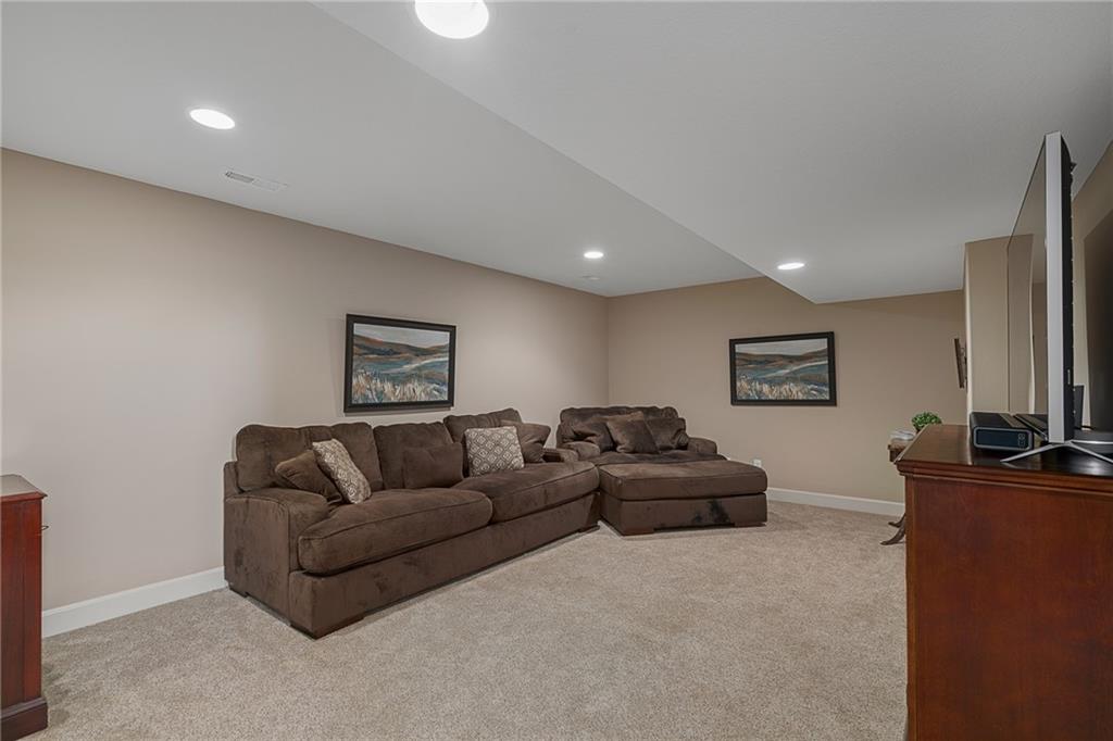 1103 Papaw Lane