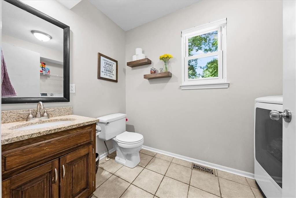 950 E Cavendish Trail