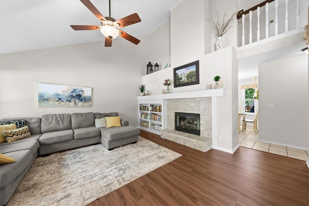 950 E Cavendish Trail
