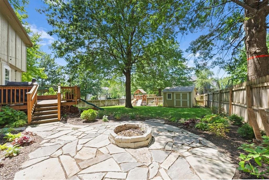 950 E Cavendish Trail