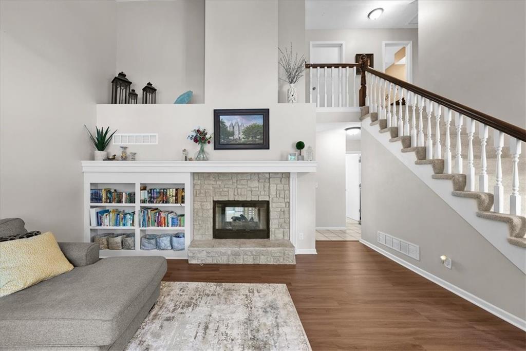 950 E Cavendish Trail