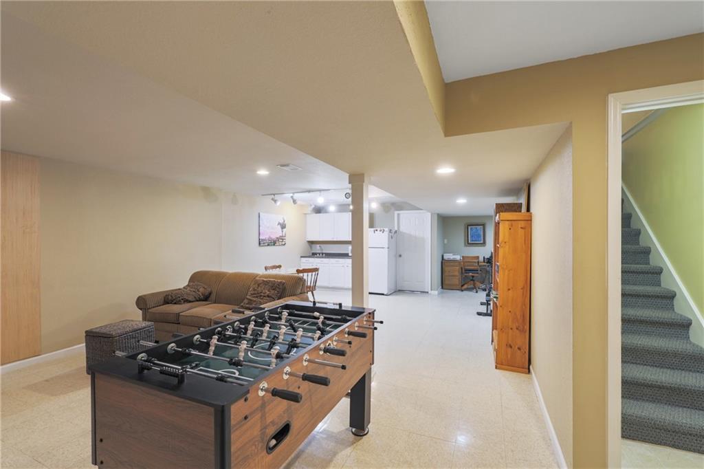 1110 Wiltshire Boulevard