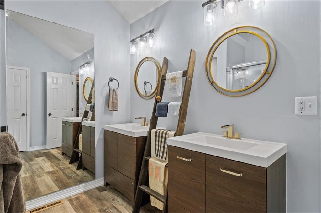 16161 S Mahaffie Street