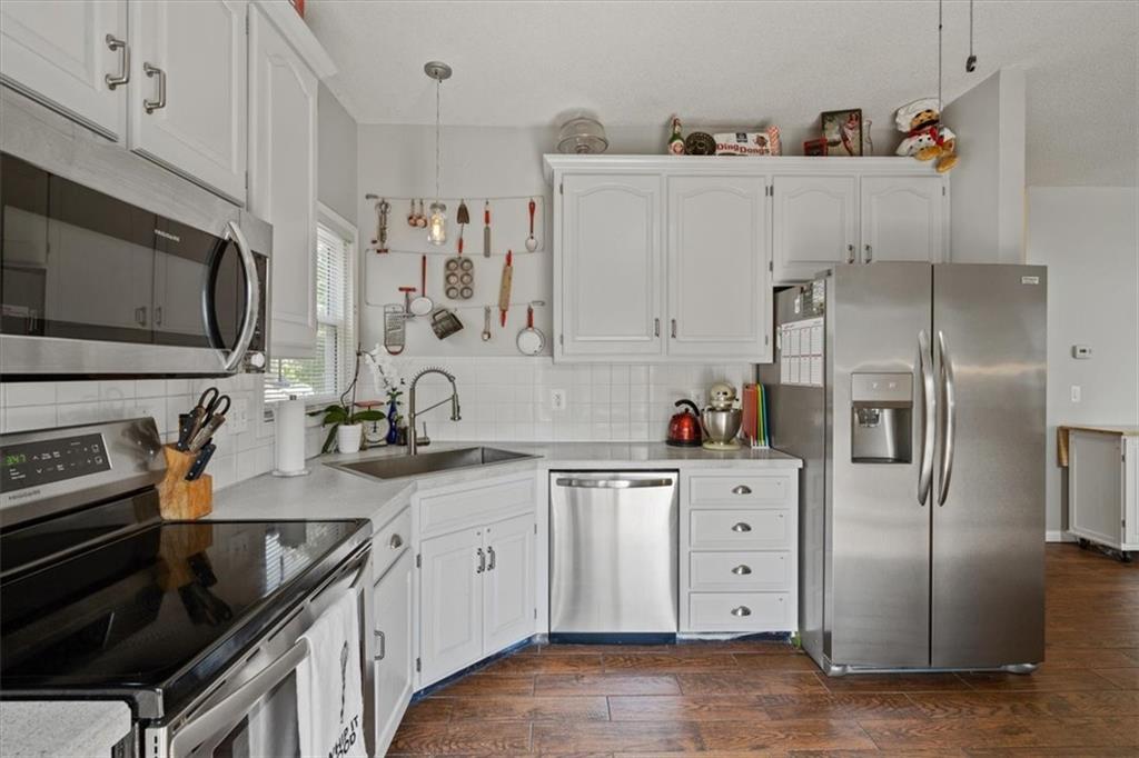 16161 S Mahaffie Street