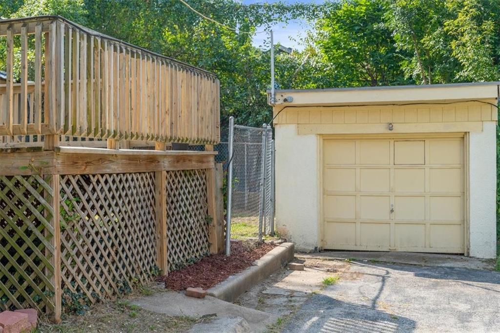 3217 Barber Avenue