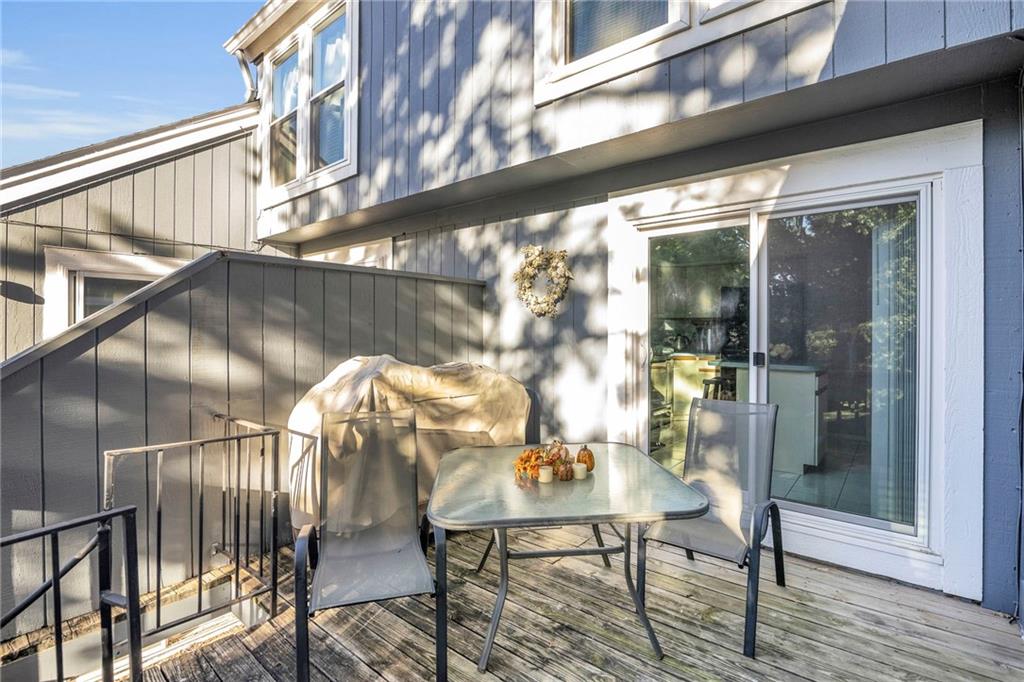 8124 Monrovia Street