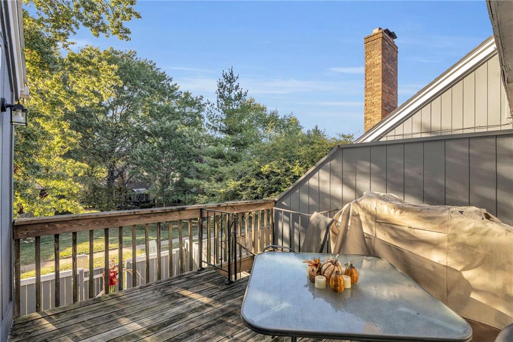 8124 Monrovia Street