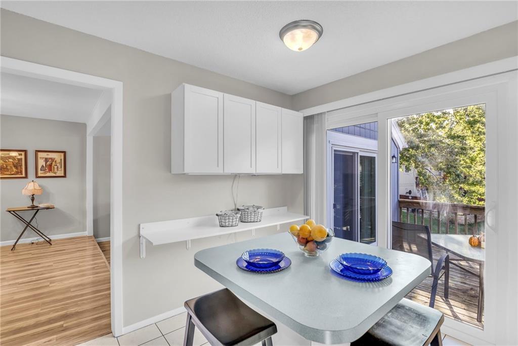 8124 Monrovia Street