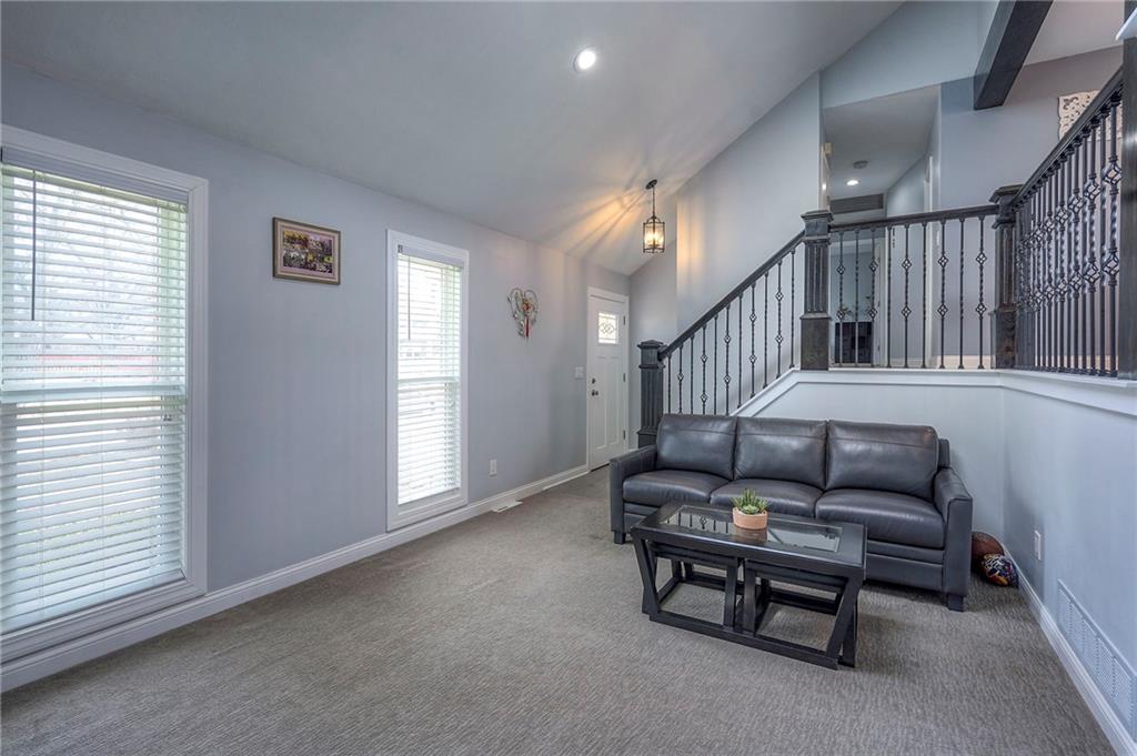 1115 N Purdom Street