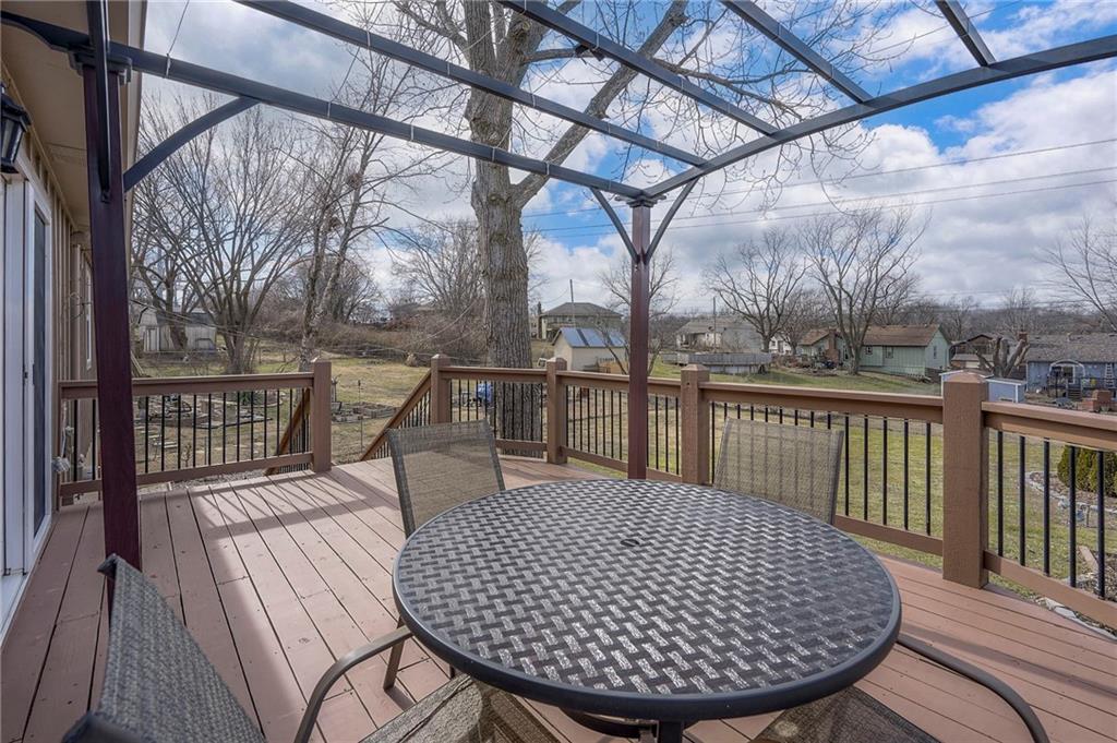 1115 N Purdom Street