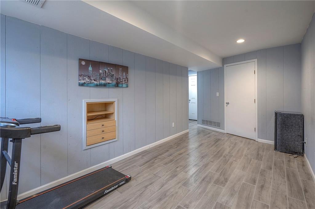 1115 N Purdom Street