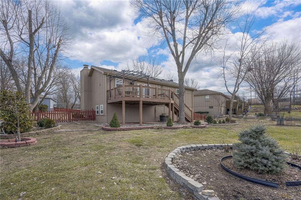 1115 N Purdom Street