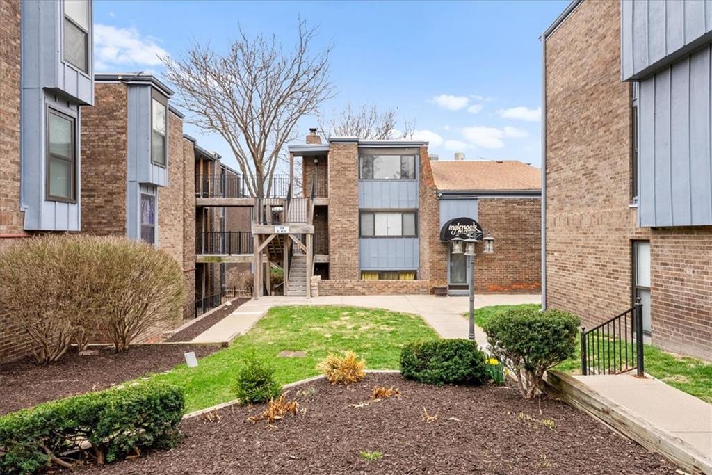 4057 Walnut Street Unit: 1