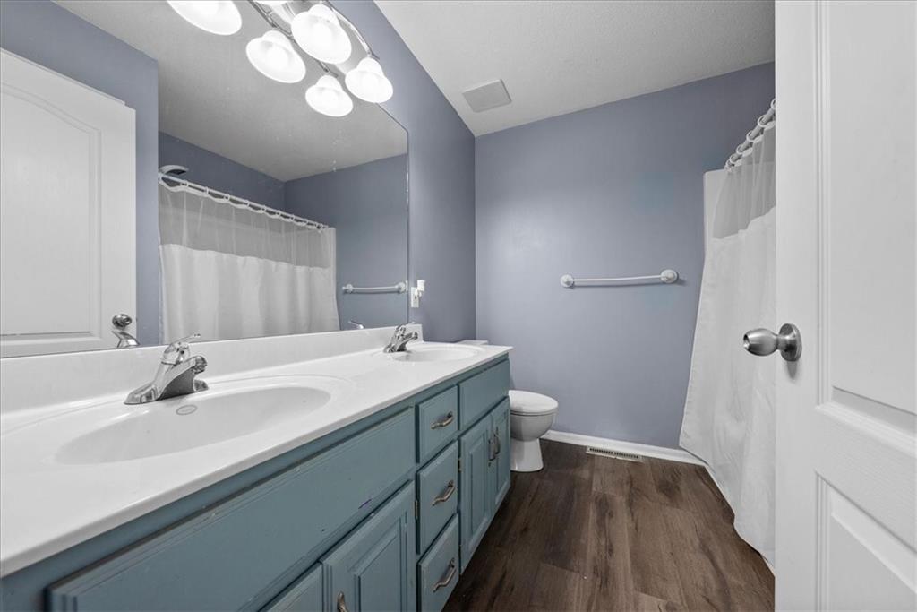 2357 SW Current Court