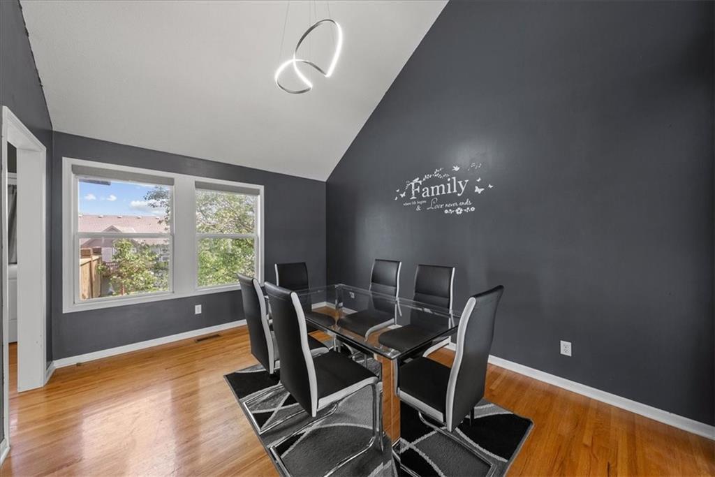 2357 SW Current Court