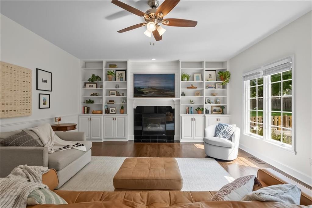 1114 Kanza Drive