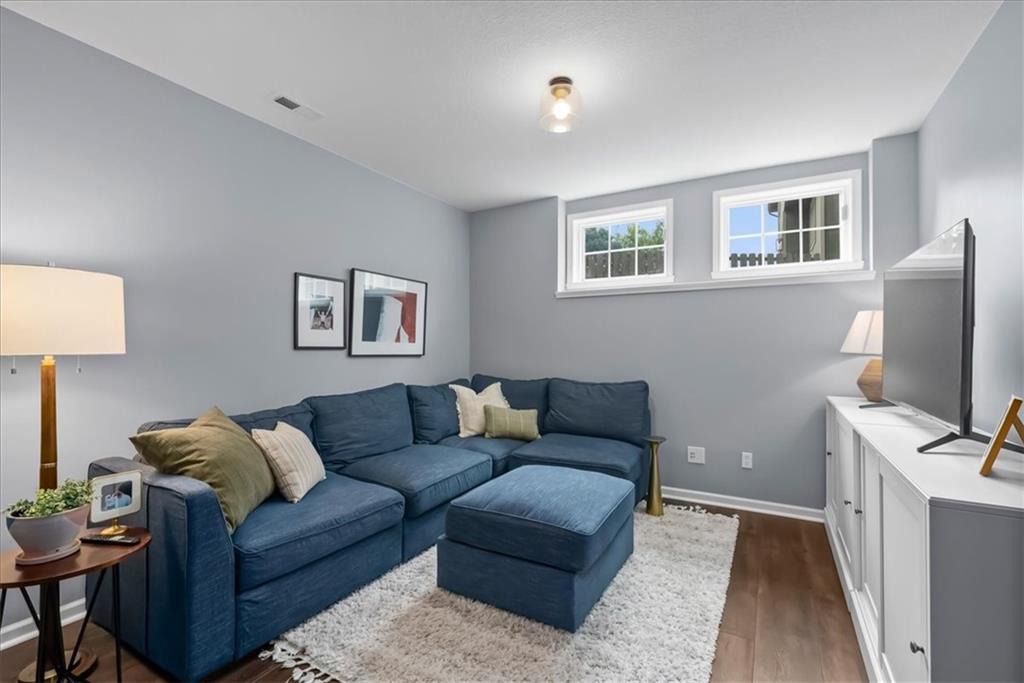 1114 Kanza Drive