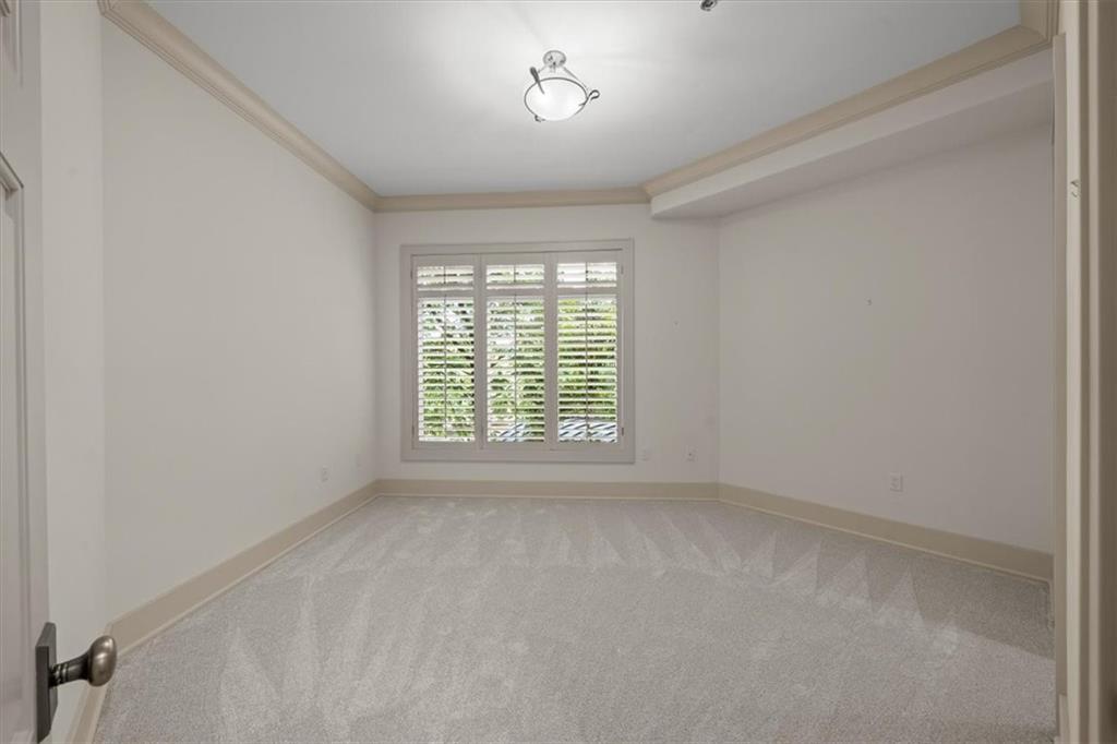 4801 W 133rd Street Unit: 201