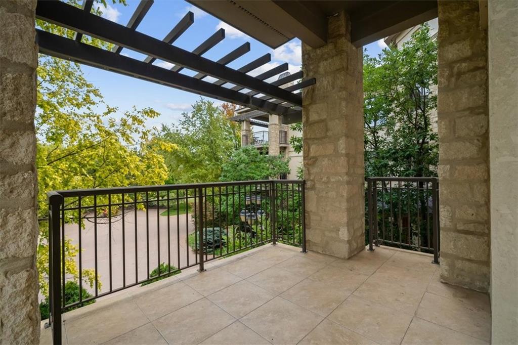 4801 W 133rd Street Unit: 201