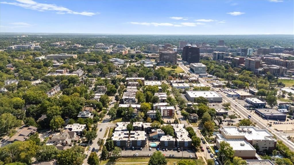 4057 Walnut Street Unit: 7